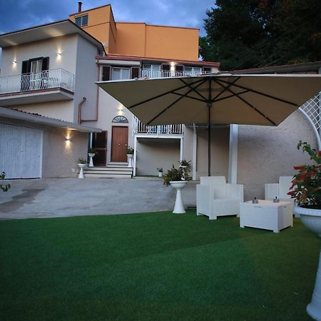 B&B Micanto Casola di Napoli Экстерьер фото