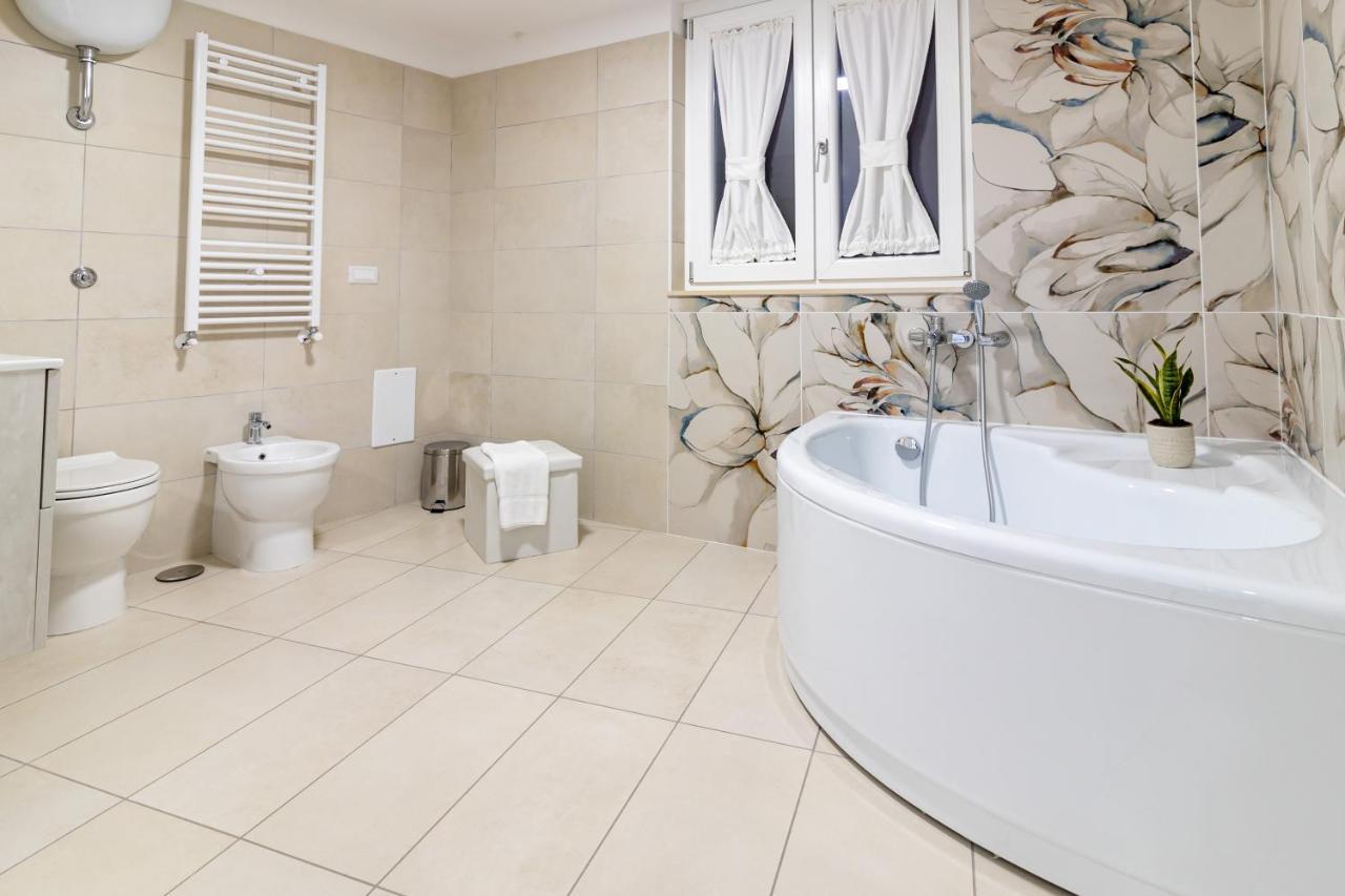 B&B Micanto Casola di Napoli Экстерьер фото